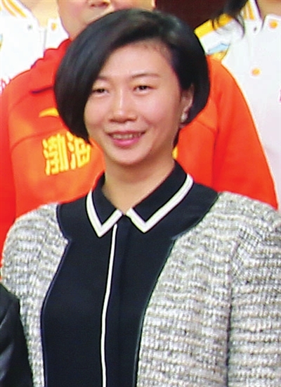 女排冠军球员,现任天津市体育局排球运动管理中心主任李珊便是荣登